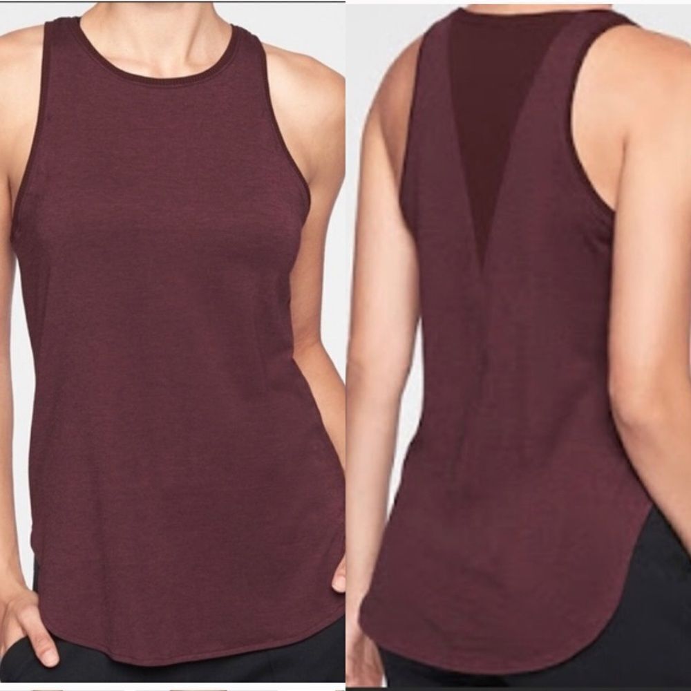 ATHLETA Essence Semi Fit Tank Top burgundy size Small